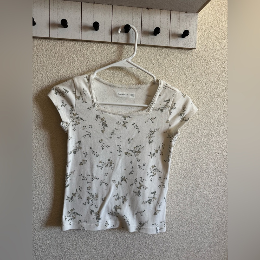 abercrombie kids White Floral Square-Neck Short Sleeve Tee BUNDLE (BOTH)